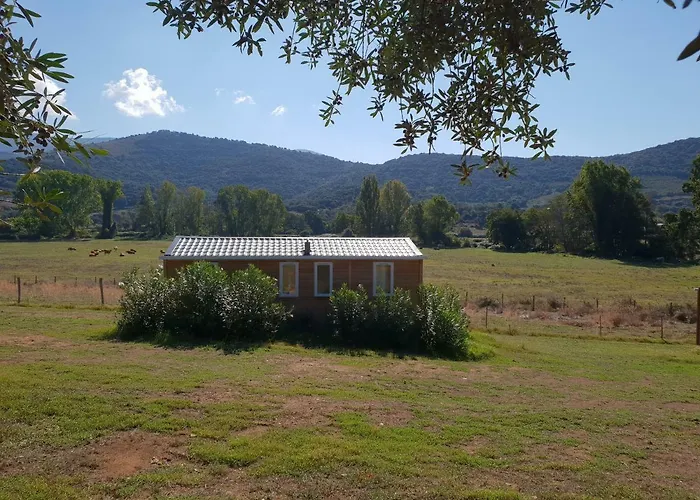 Ferme De Chiuni Bauernhof *