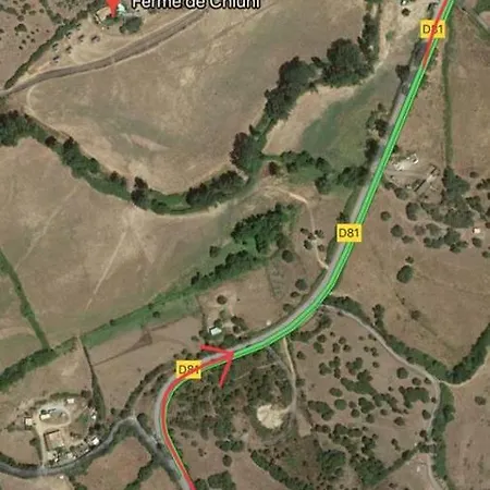 בית חווה Ferme De Chiuni *